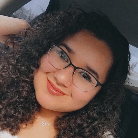 Meet your Posher, Annabelle - Picture 1 of 1